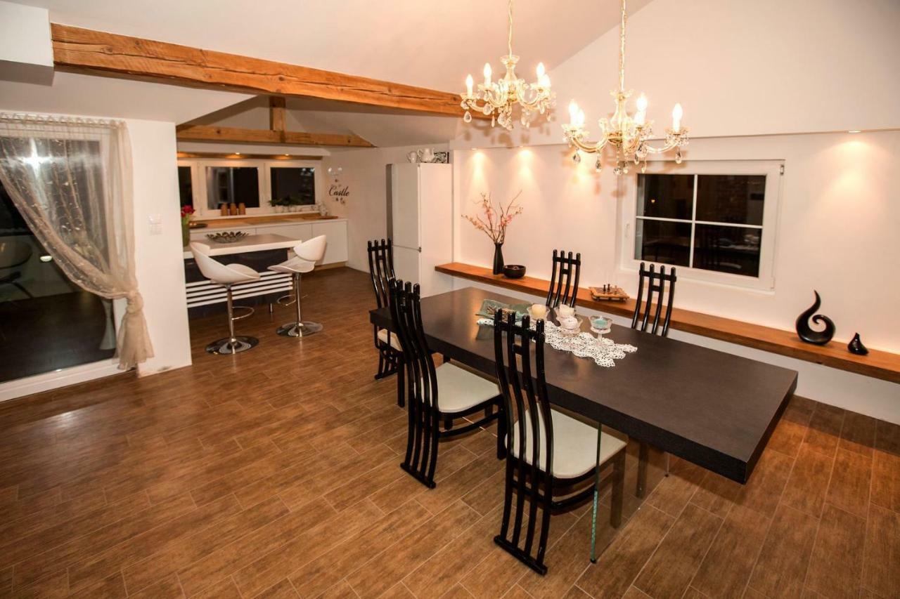 Angel'S Nest Apartment Komenda Экстерьер фото